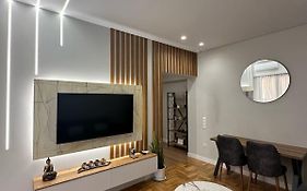 Mihaela-Andreea Luxury House